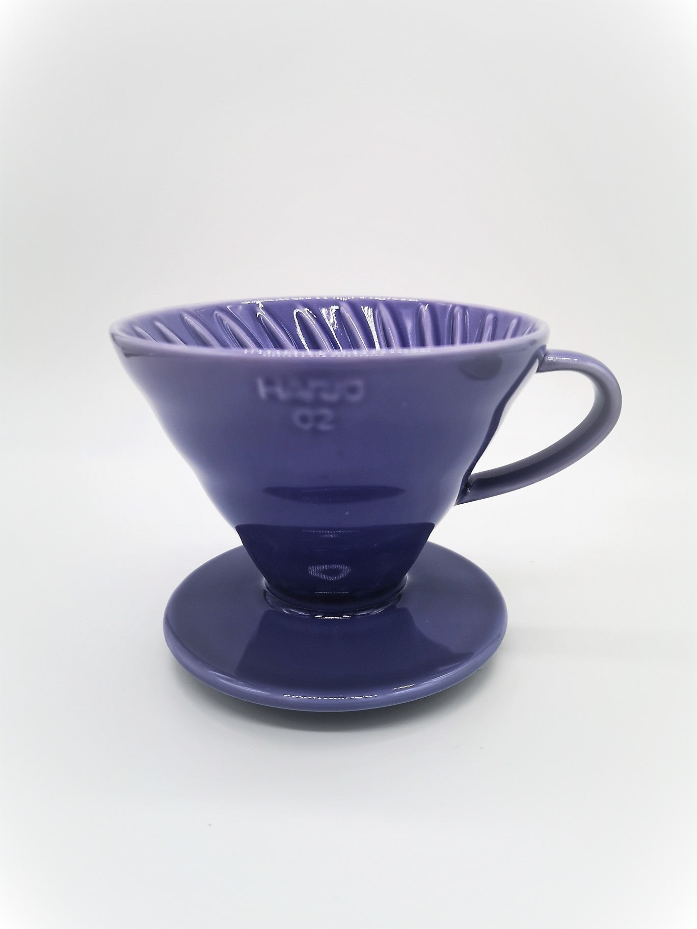 Hario V60 Keramikfilter, Porzellan Größe 02 lila